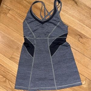 Lululemon workout tank